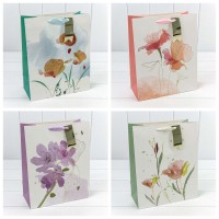Пакет подарочный с тиснением "Цветы акварель" (микс) 26*32*10 210г 1/20 1/240 Арт: 000227C