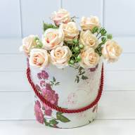 Коробка &quot;Ваза для цветов&quot; 15*13 с ручкой &quot;Цветы 6&quot; 1/10 1/120 Арт: 720745/17 - Коробка "Ваза для цветов" 15*13 с ручкой "Цветы 6" 1/10 1/120 Арт: 720745/17